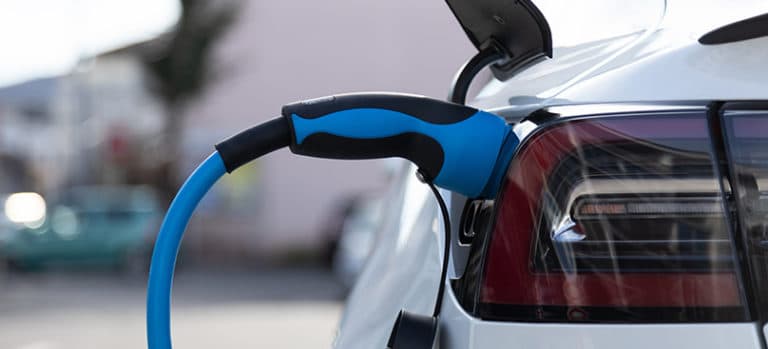 Därför ska man som företag satsa på elektriska fordon