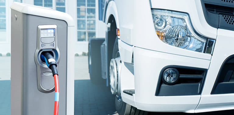Sverige satsar 550 miljoner kronor på att elektrifiera tunga transporter