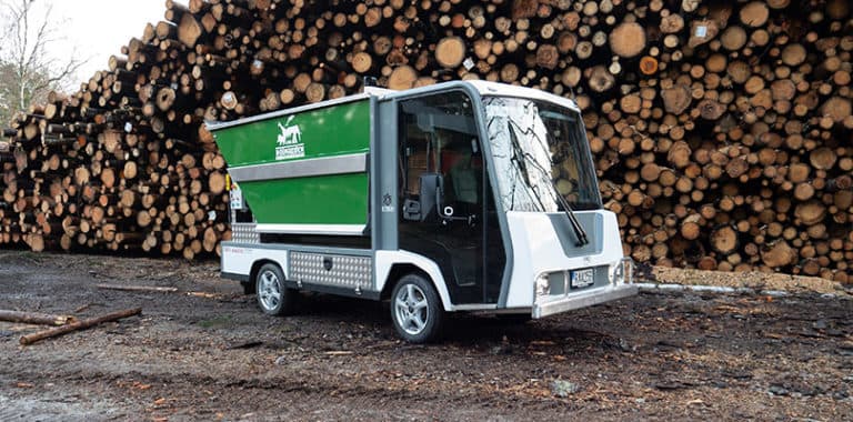 Kolmårdens djurpark investerar i eldriven sopbil från E-TRON AB
