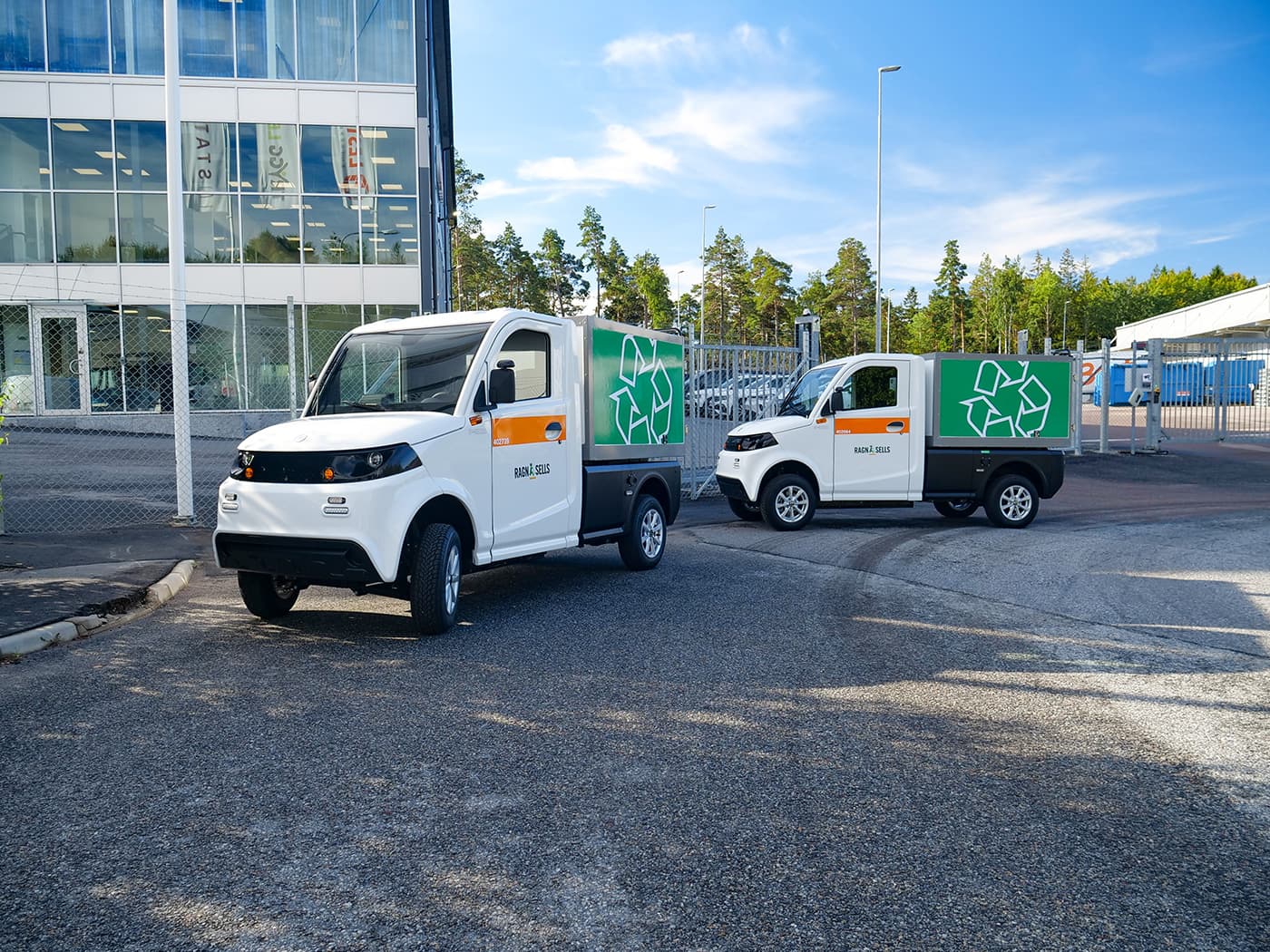 Två Pilotcar P-1000 till Ragn-Sells i Malmö och Göteborg