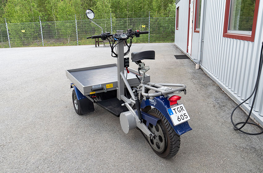 Begagnad eldriven flakmoped - Norsjö 1
